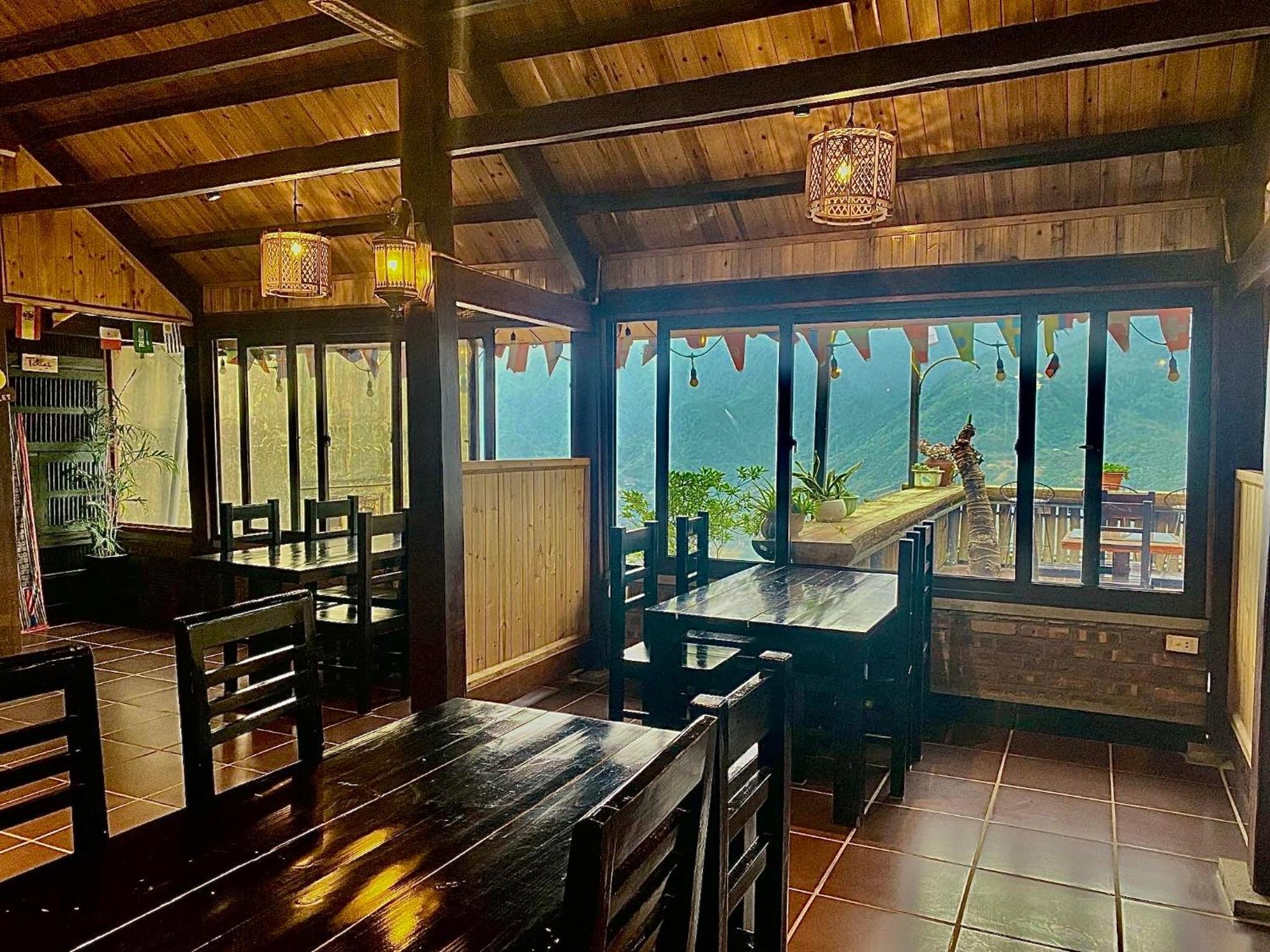 Daun Pisang Homestay And Restaurant Halal Food View Fanxipan Sapa Eksteriør billede